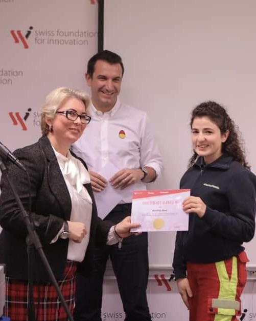 1751C326-C8BB-4C66-9210-0837BAE4ED42_1_201_a